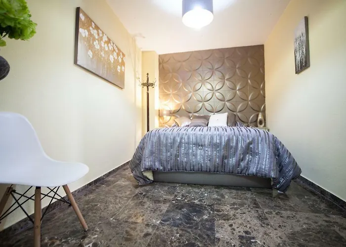 Juan Bautist Lafora, 2, Appartement