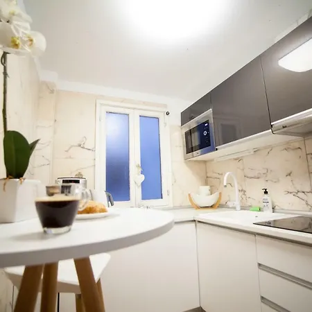 Juan Bautist Lafora, 2, アパート アリカンテ